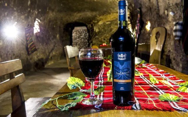Отель Melnik Болгария, Сандански - отзывы, цены и фото номеров - забронировать отель Melnik онлайн ванная