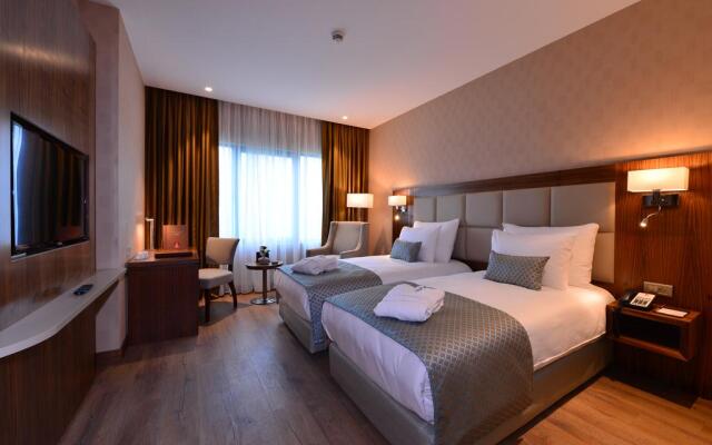 Clarion Hotel Istanbul Mahmutbey 0