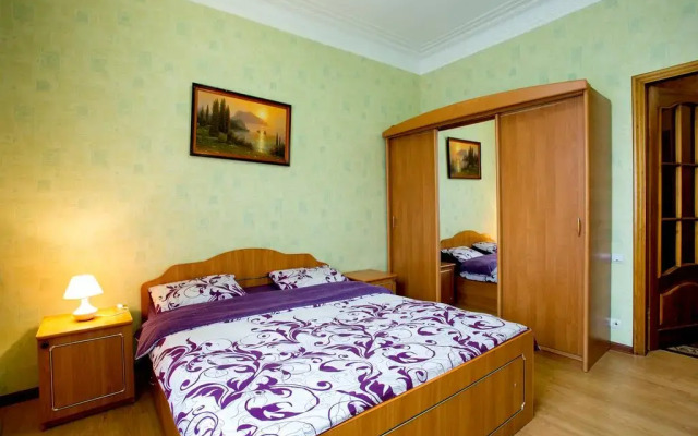 Апартаменты Apartments In The Center Of Nikolaev Николаев комната для гостей