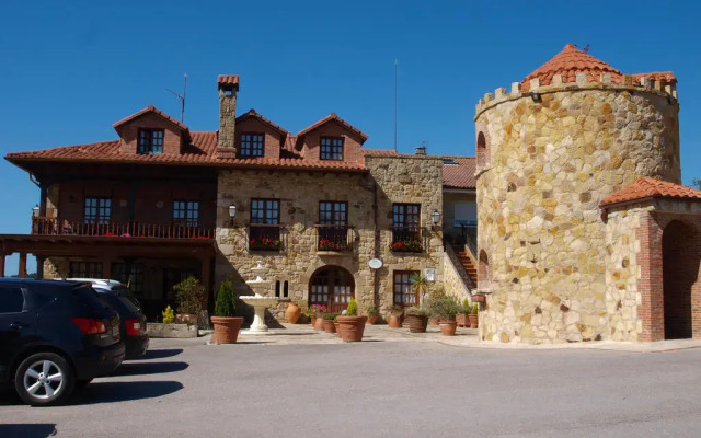 Hotel Rural Posada El Solar вид на фасад