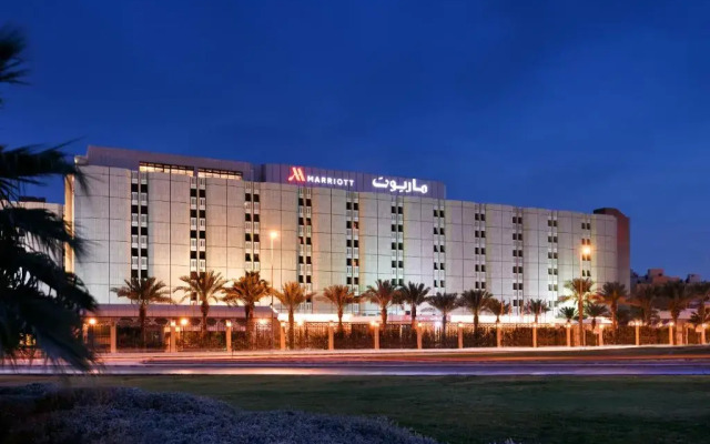 Riyadh Marriott Hotel вид на фасад