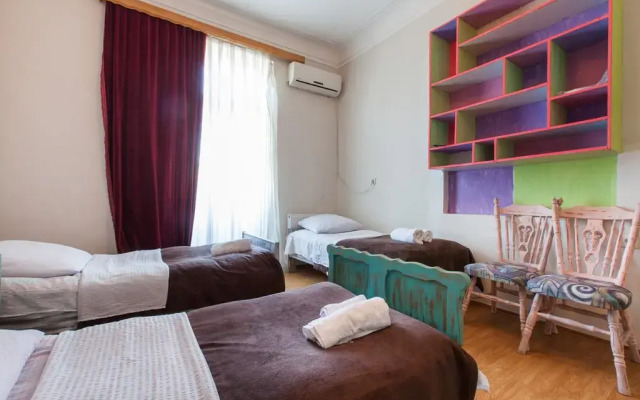Отель Sweet Home at Rustaveli Avenue комната для гостей