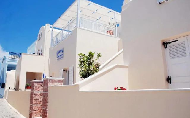 Reverie Santorini Hotel вид на фасад