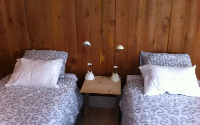 Отель Guest House Backhouse Брюссель комната для гостей