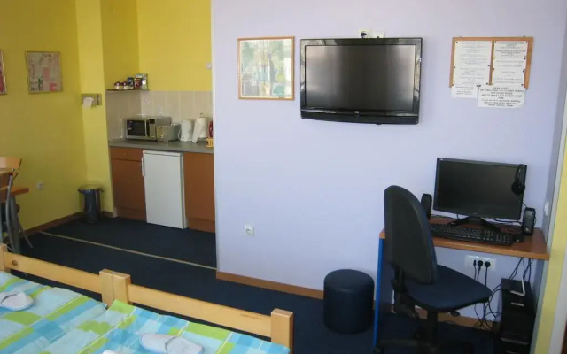 Spirit Hostel and Apartments комната для гостей