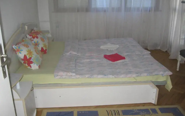 Отель Guest Rooms Aquarius Боженци комната для гостей