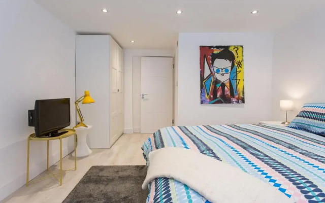 Отель Artist Flat in Camden Town Великобритания, Лондон - отзывы, цены и фото номеров - забронировать отель Artist Flat in Camden Town онлайн комната для гостей