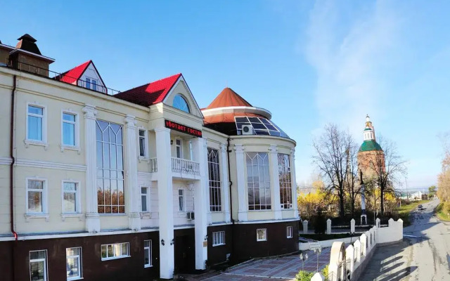 Smirnov Hotel вид на фасад