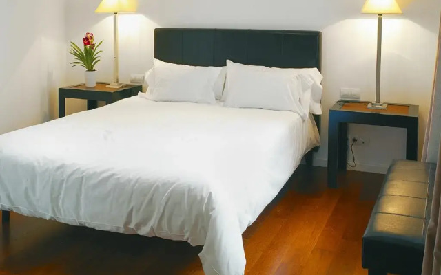 Отель Madrid Rental Flats комната для гостей