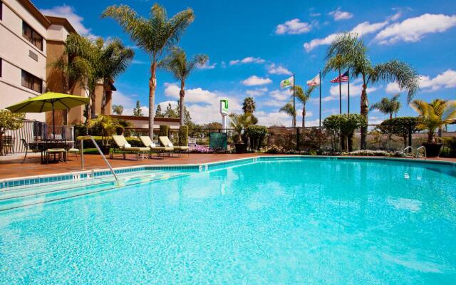 Holiday Inn Santa Ana Orange County Airport 1