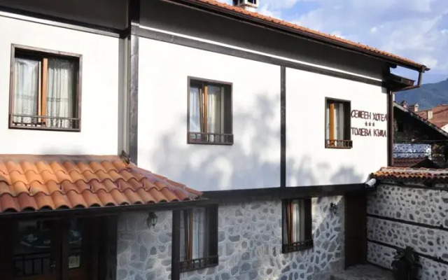 Отель Todeva House вид на фасад