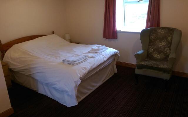 Chevin End Guest House 2