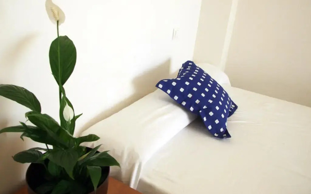 Отель Apart-hotels Mar Blava Кунит комната для гостей
