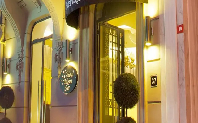 Taksim Star Hotel вид на фасад