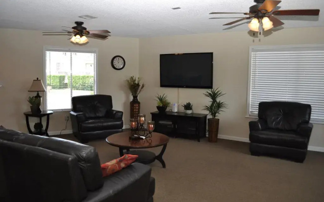 Отель Las Vegas Camping Resort Cabin 6 США, Лас-Вегас - отзывы, цены и фото номеров - забронировать отель Las Vegas Camping Resort Cabin 6 онлайн комната для гостей