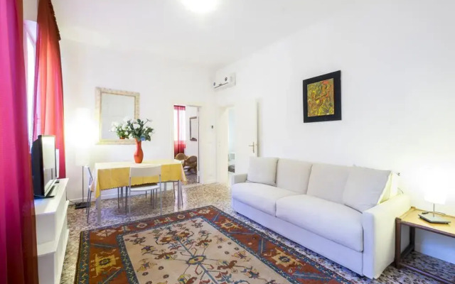 Апартаменты Venice Apartments San Samuele Венеция комната для гостей