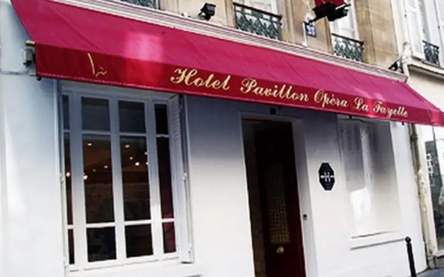 Отель Pavillon Opéra Lafayette вид на фасад