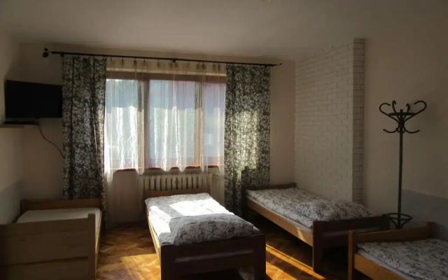 Hostel Rumiankowy Вроцлав комната для гостей