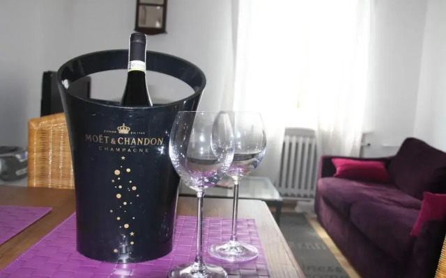 Отель Barbakan Apartament Old Town комната для гостей