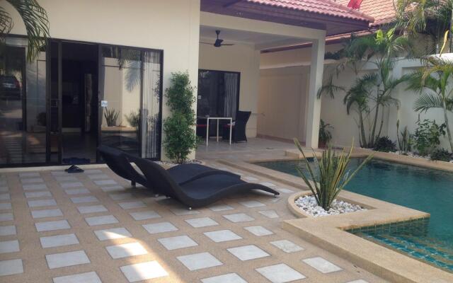 Majestic Residence Pool Villa Pattaya 1