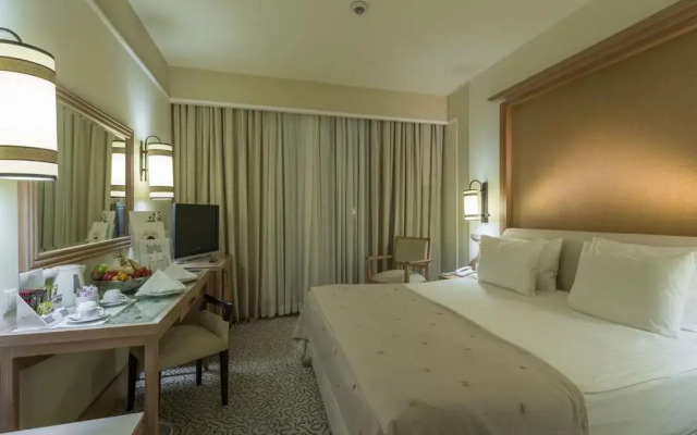 Отель Alva Donna Beach Resort Comfort комната для гостей