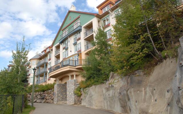 Lodge De La Montagne Mont Tremblant Canada Zenhotels