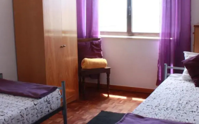 Отель Martin's Lodge Пениче комната для гостей