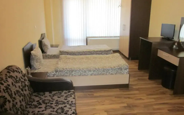 Отель Panorama Guest House Смолян комната для гостей