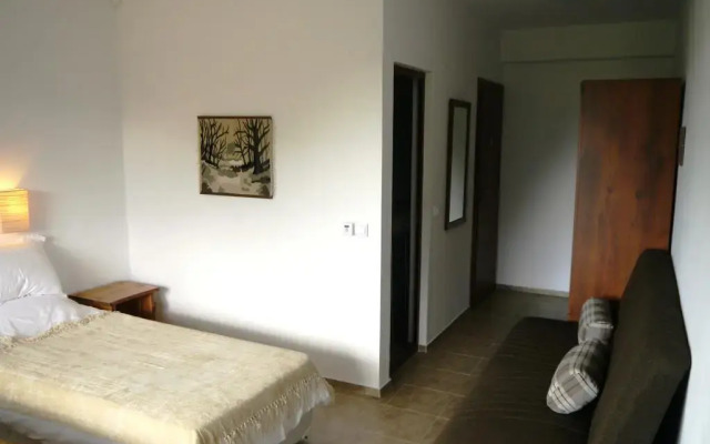 Отель Tabashko Tarn Guest House Болгария, Габрово - отзывы, цены и фото номеров - забронировать отель Tabashko Tarn Guest House онлайн комната для гостей