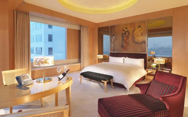 Отель Pangu 7 Star Hotel Beijing Китай, Пекин - 2 отзыва об отеле, цены и фото номеров - забронировать отель Pangu 7 Star Hotel Beijing онлайн комната для гостей