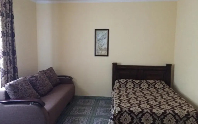 Гостиница Guest House on Chubarya 148 комната для гостей