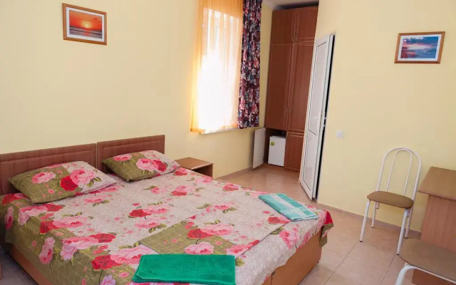 Гостиница 5 Stars Guest House комната для гостей