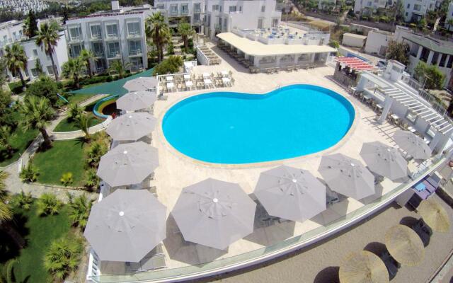 Isis Charm Beach Hotel - All Inclusive 0