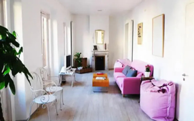 Отель Chic Rentals Gran Via комната для гостей