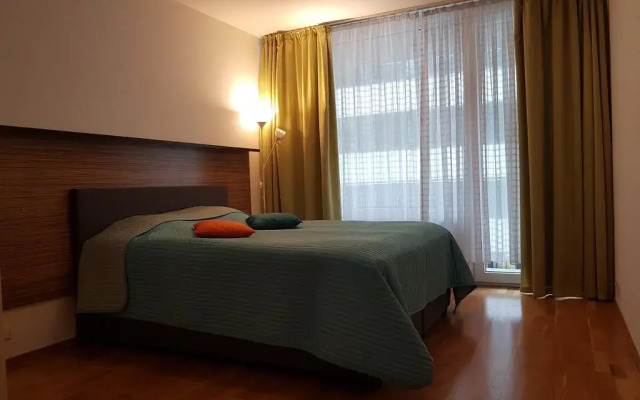 Апартаменты Europa Apartments комната для гостей