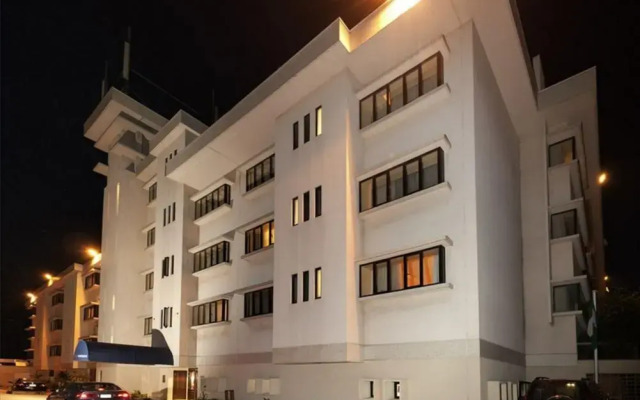 Отель Mercure The Moorhouse Ikoyi Lagos вид на фасад