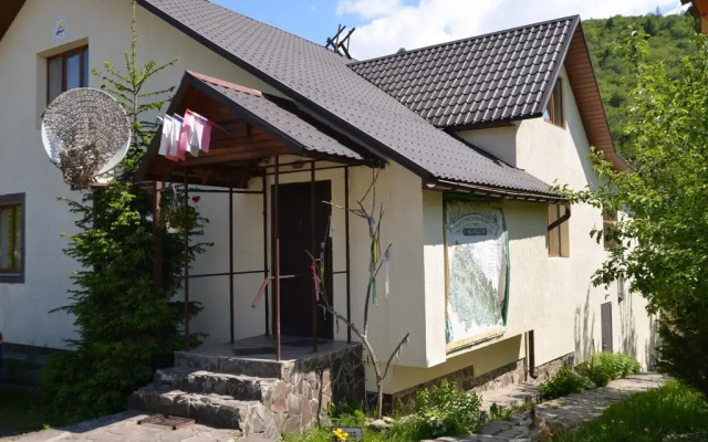 Гостиница Милитари-усадьба Grün Hof вид на фасад