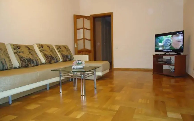 Апартаменты Rentday Apartments - Kiev комната для гостей
