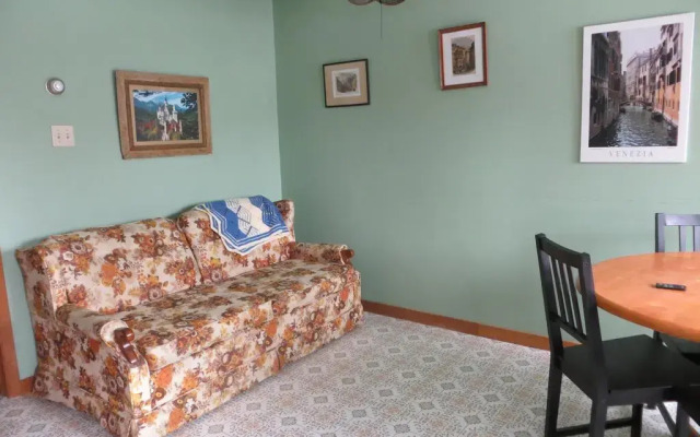 Отель Bowering Guest House комната для гостей