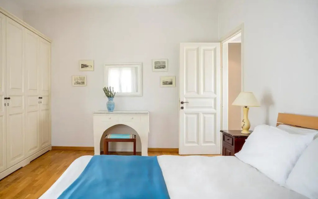 Отель Cosmos Beach House комната для гостей