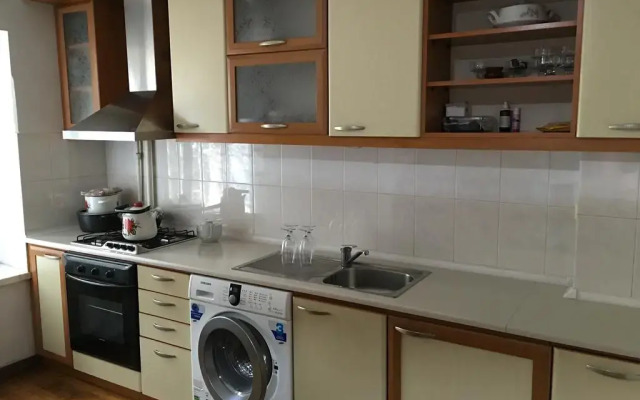 Отель Travelers Hostel Кыргызстан, Бишкек - отзывы, цены и фото номеров - забронировать отель Travelers Hostel онлайн в номере