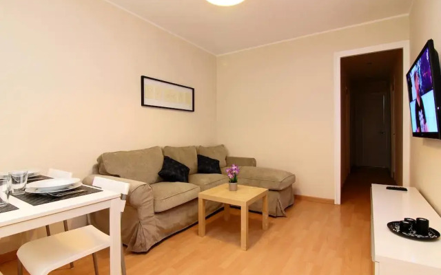 Апартаменты ClassBedroom Apartments V комната для гостей