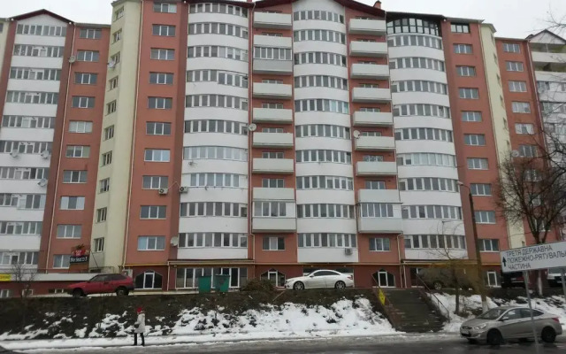 Гостиница Daily rent on Demyanchuka вид на фасад