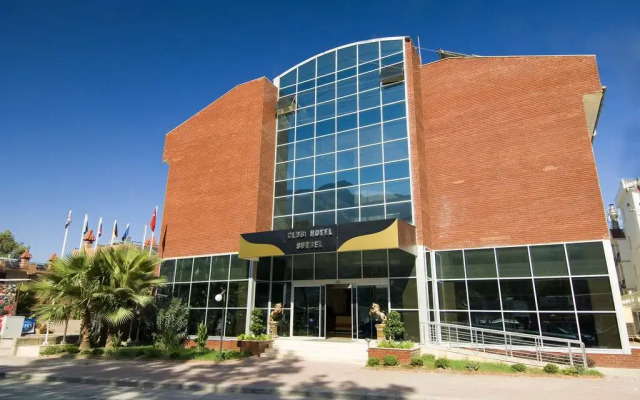 Club Hotel Sunbel вид на фасад