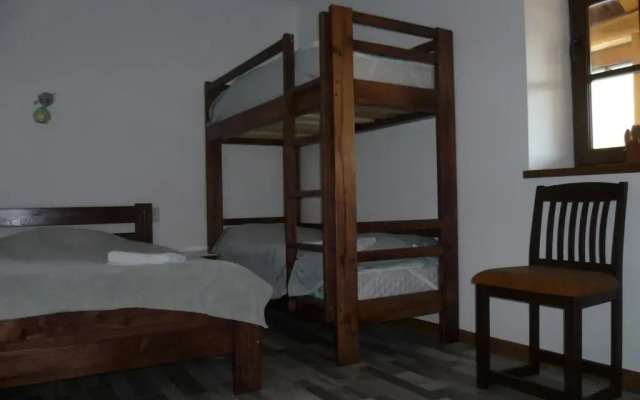 Home Hotel комната для гостей