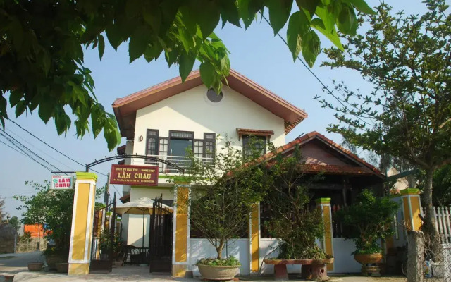 Отель Lam Chau Homestay вид на фасад
