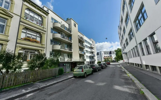 Апартаменты Oslo Apartments - Rosenborggate 24 парковка