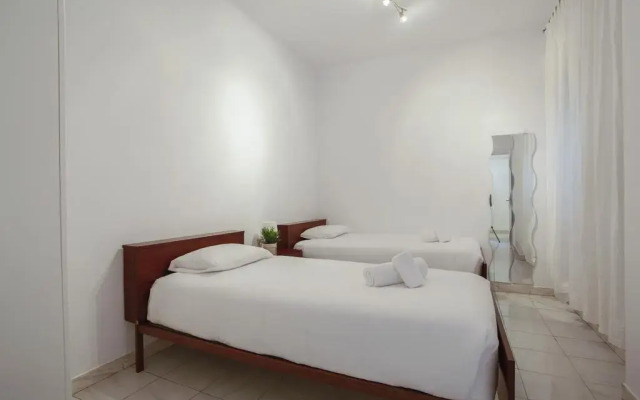 Отель Bbarcelona Sant Jordi Flat Барселона комната для гостей