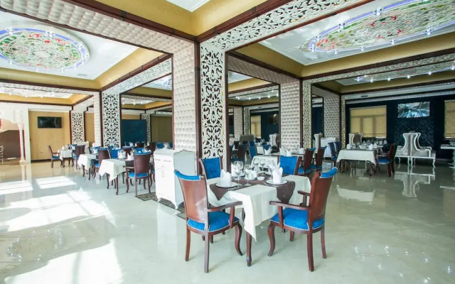 Отель Emerald Baku