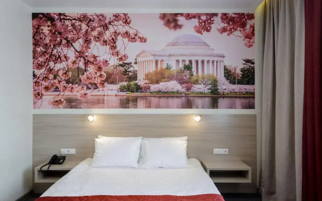 Гостиница Aterra Suite комната для гостей